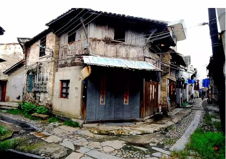 沧桑老街在哪里,沧桑古镇