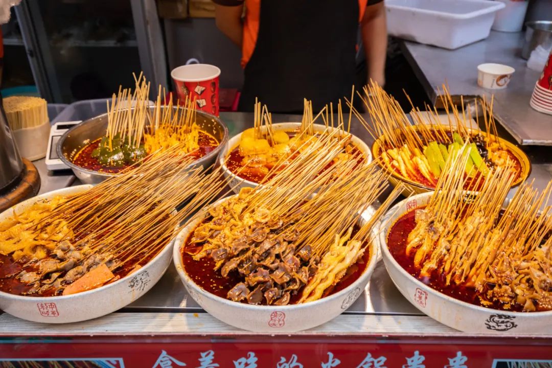 成都美食游最佳攻略,在成都不吃辣应该怎么享受美食