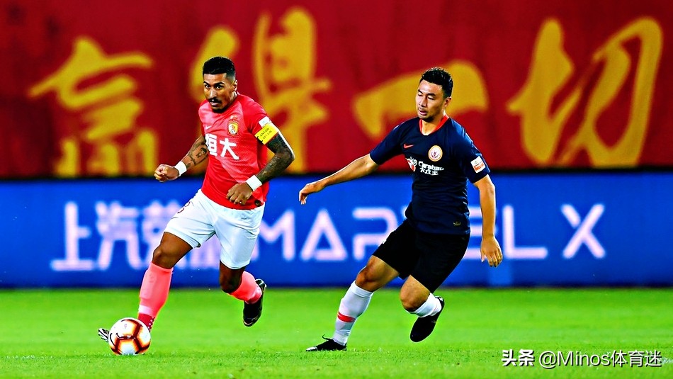 超简报：恒大大胜独占榜首，上港失算武汉平局