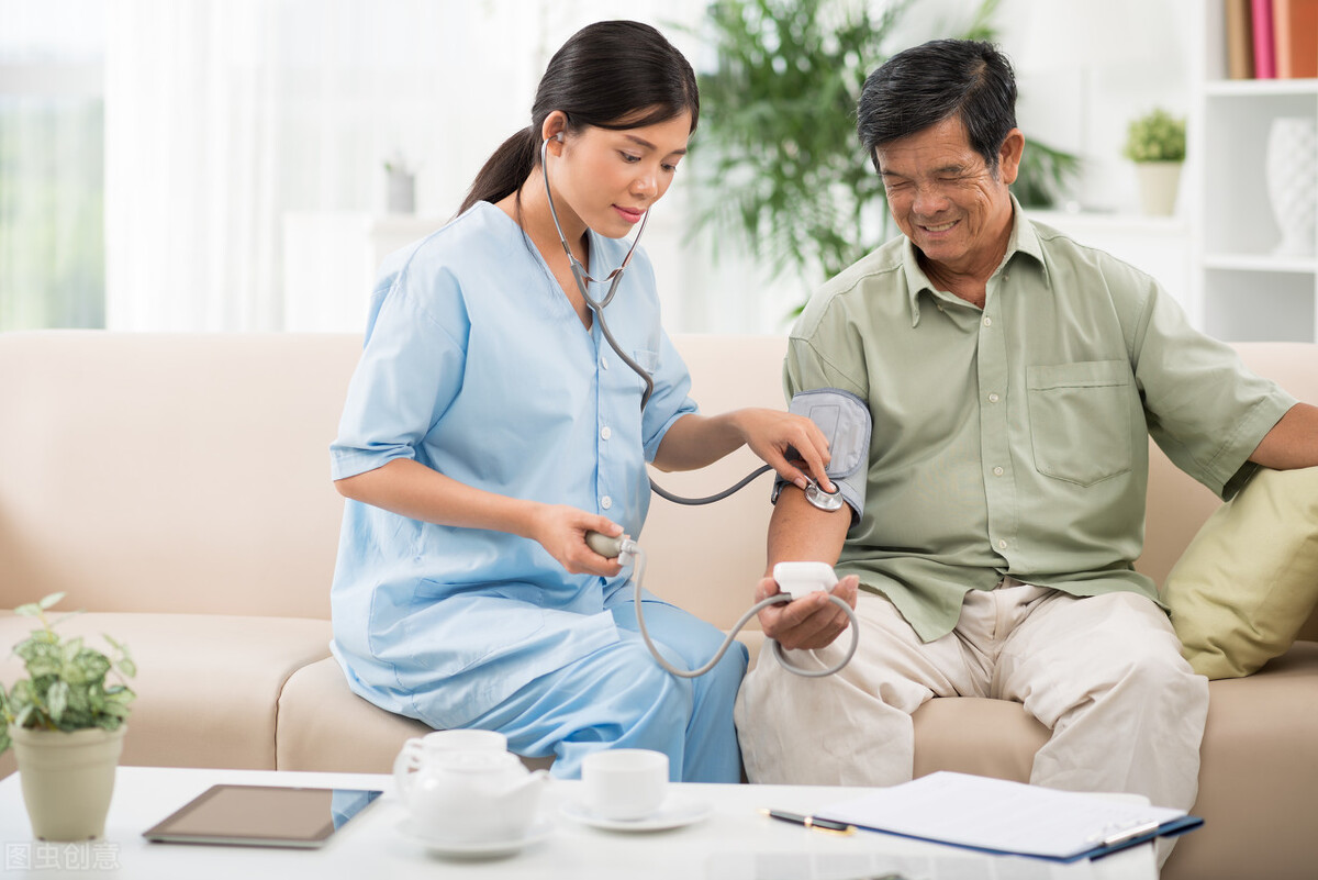 如何判断电子血压计是否准确测量,水银血压计心血管疾病