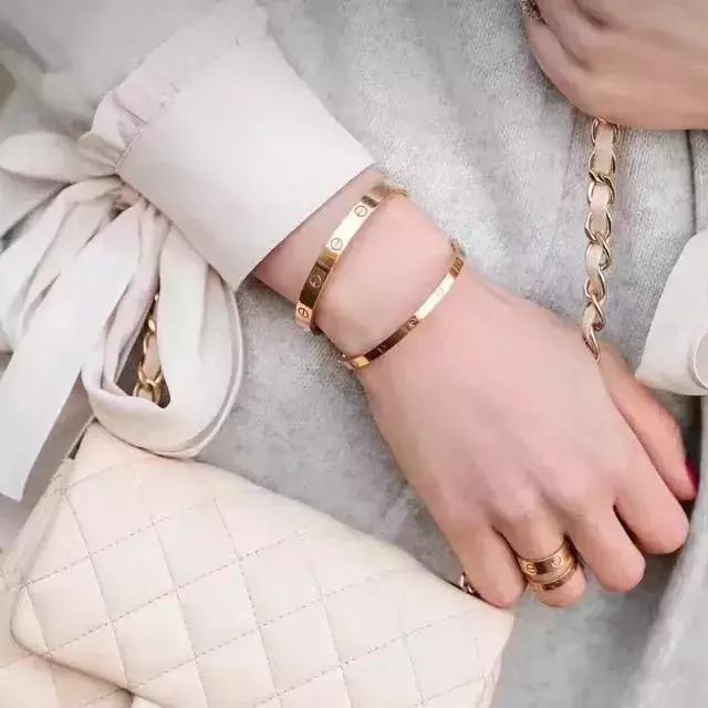 k金首饰变色怎么办,k金首饰氧化变色怎么办