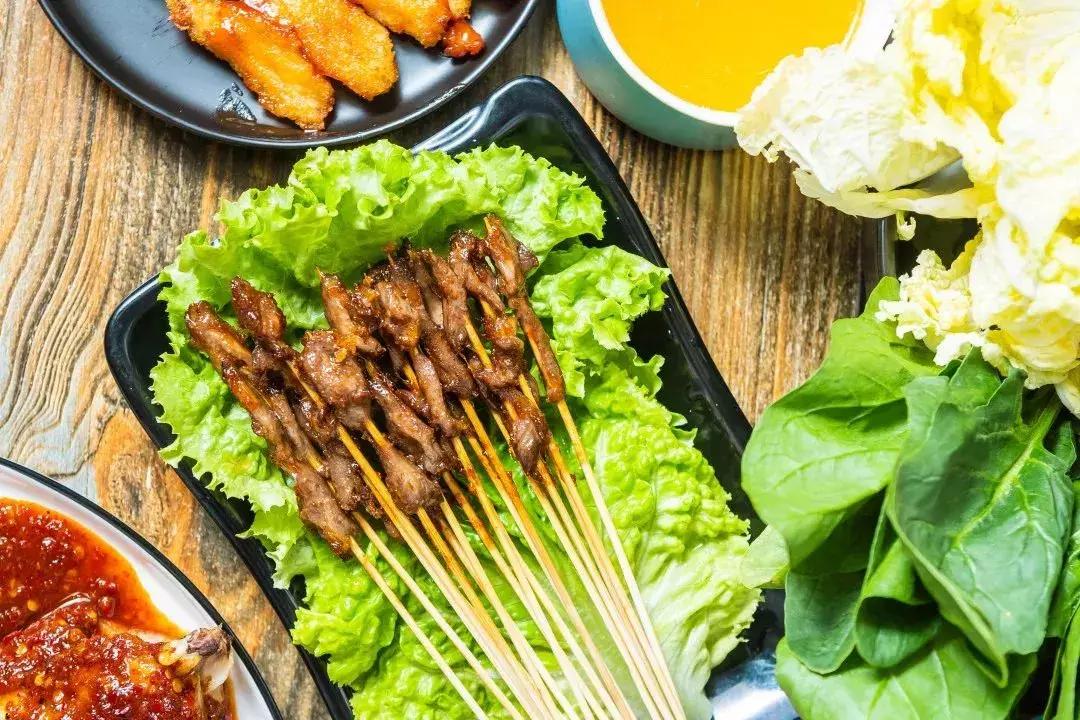 辽宁大姐秘制麻辣拌,东北女孩卖东北麻辣拌