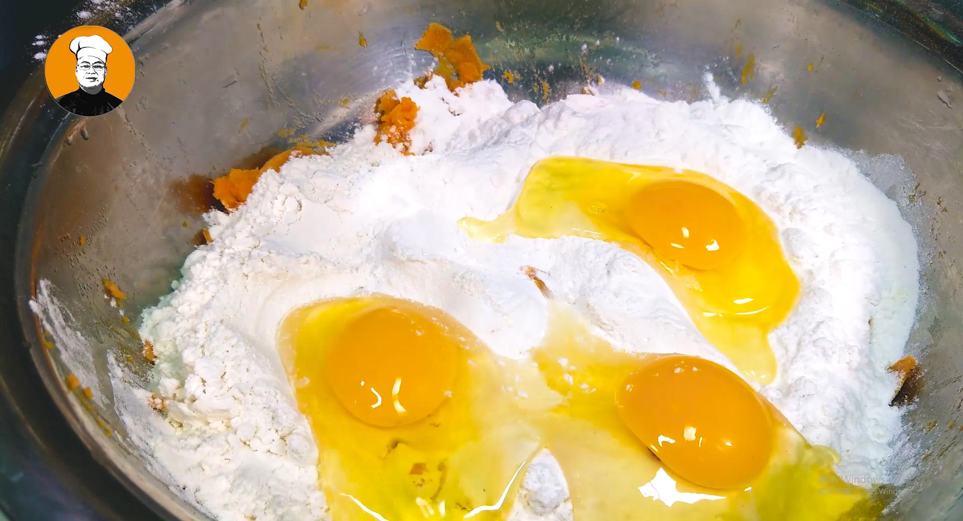 红薯饼怎么做又酥又软又香,香甜软糯的豆沙红薯饼好吃到飞起