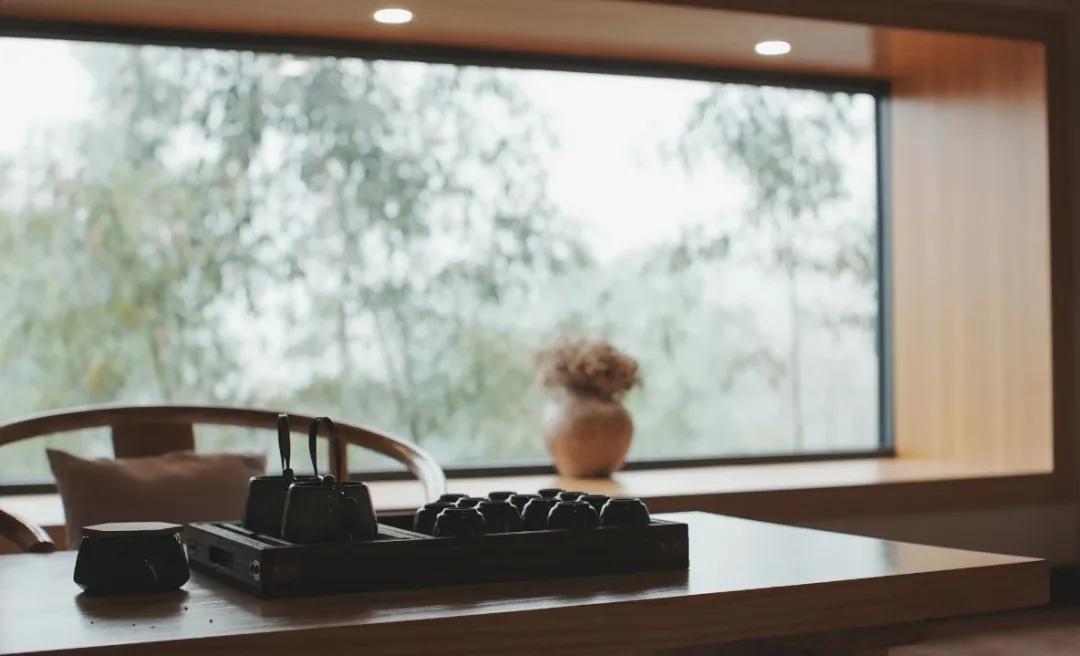 武大师兄弟复活湘西秘境，1块钱就能入股