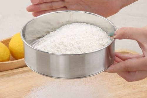 怎样预防面粉生虫霉变,面粉受潮出现很小的虫子怎么处理