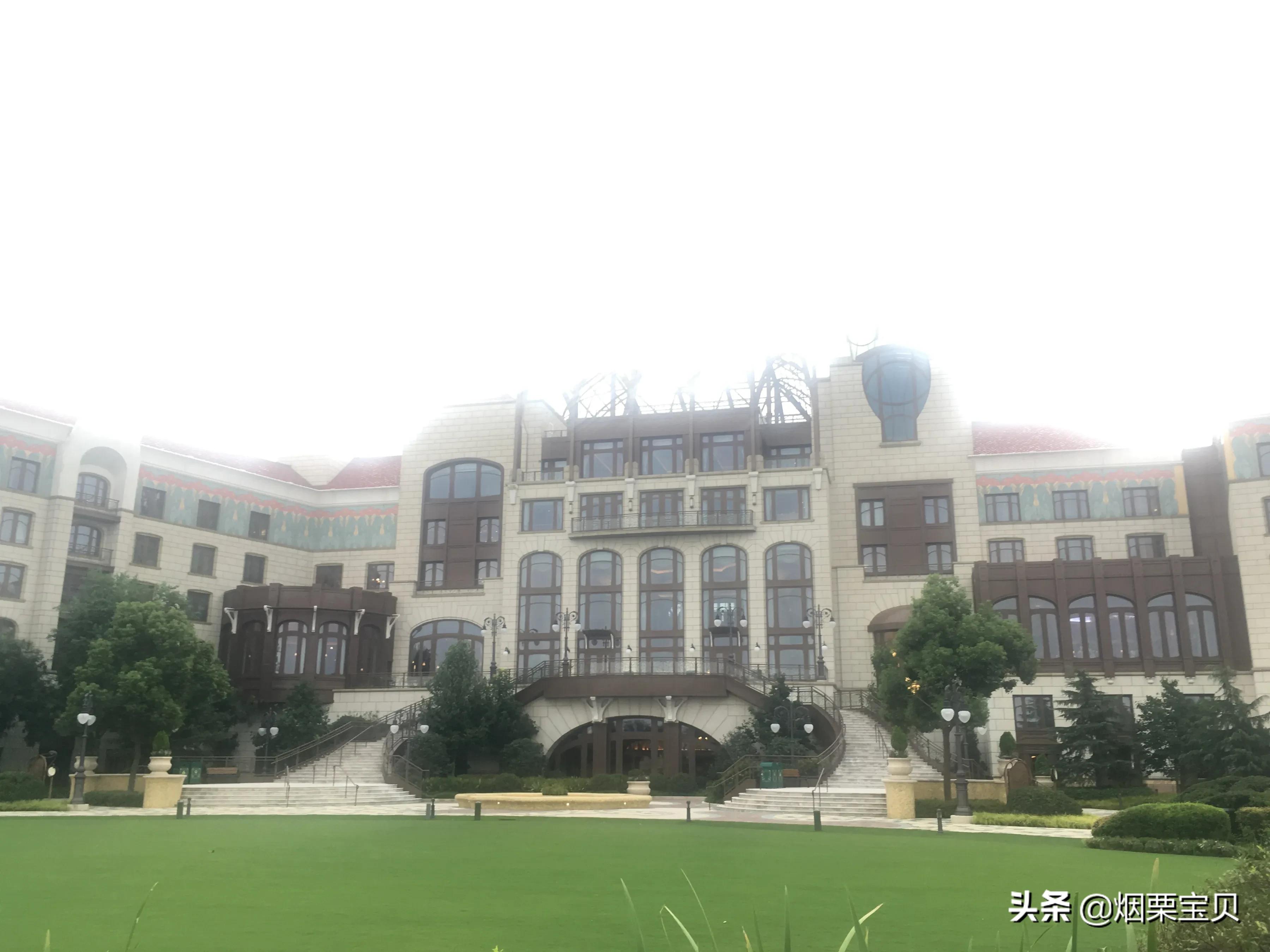 上海迪士尼乐园酒店套票门票,上海迪士尼乐园酒店是几星级