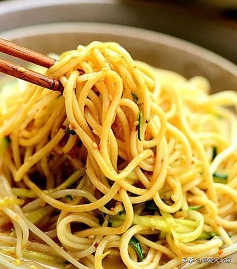 夏至吃面是什么面,夏至吃面必备三种美食