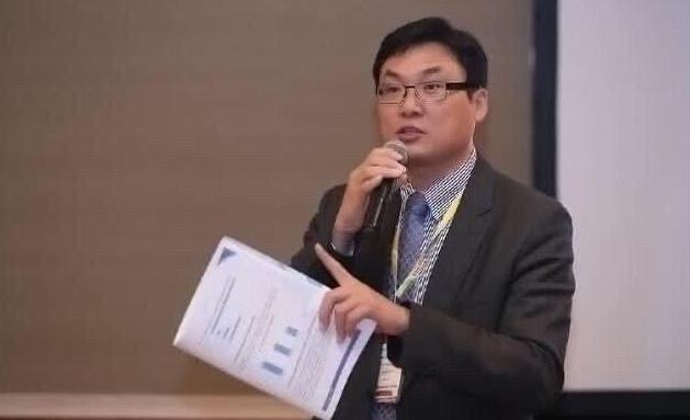 高学历、高职位，杰瑞鲍毓明、澳籍跑步女：忽略的特质，有才无德