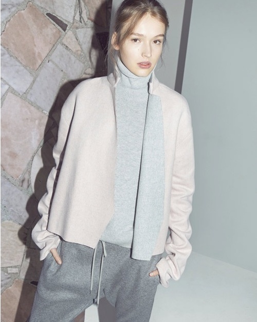 连衣裙毛衣秋冬穿搭,克莱因蓝毛衣穿搭秋冬