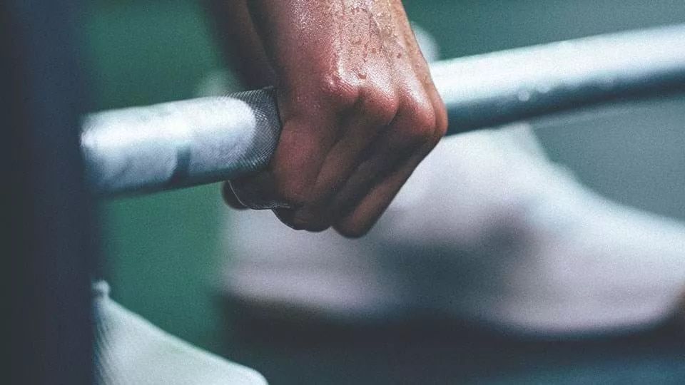 初学者健身计划一周表及标准动作,偏初学者健身训练计划