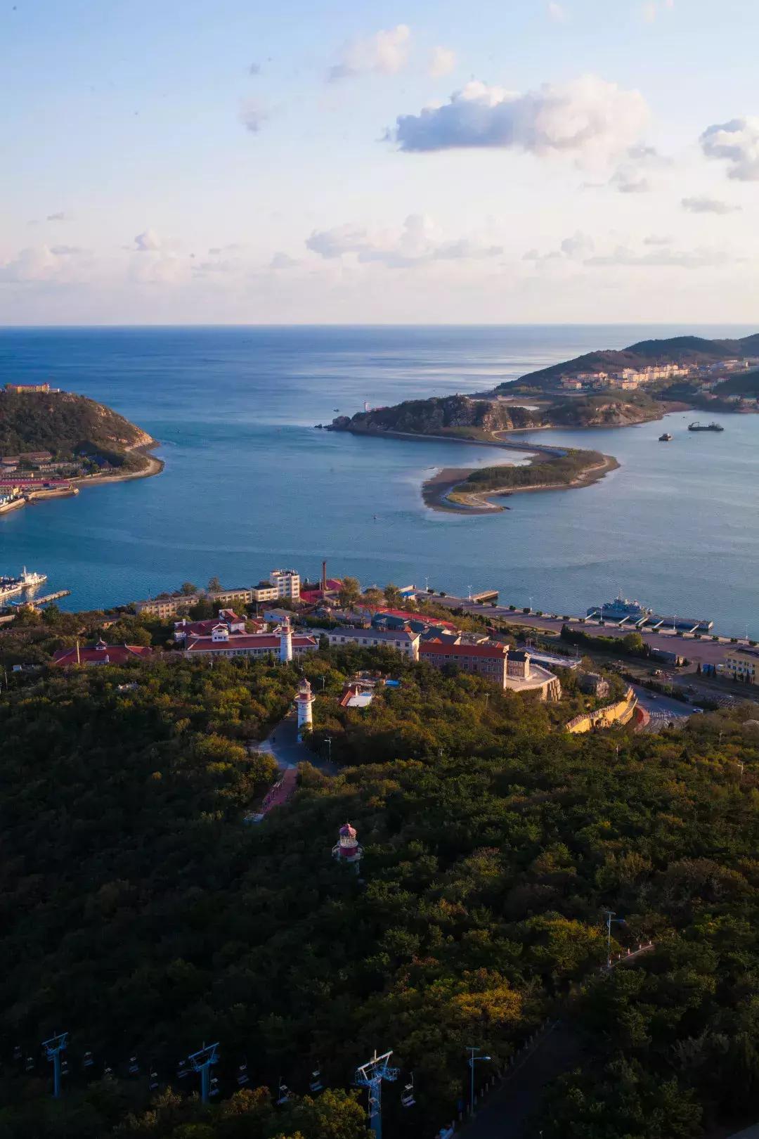 五十五中全体师生用热情与活力为祖国华诞献上最美的赞歌