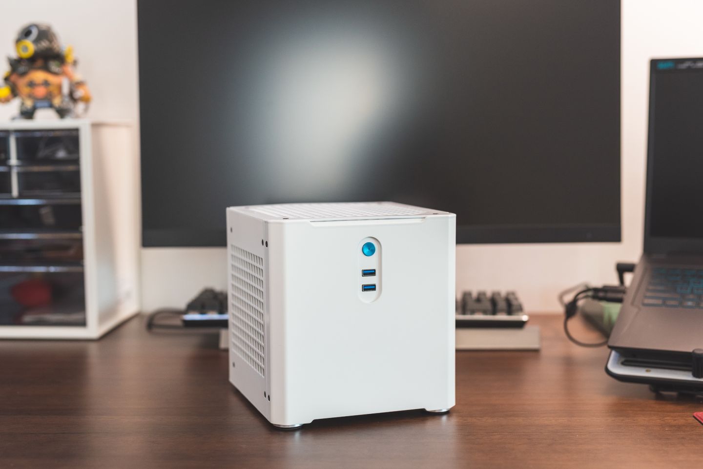 itx小钢炮需要什么,itx白色小钢炮安装教程