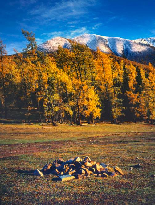 阿勒泰秋天有多美,秋天的新疆阿勒泰太美