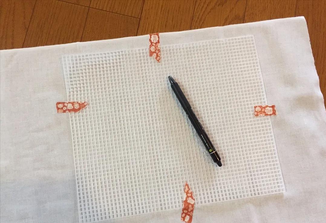 十字绣拿不住了应该怎么绣,以前的十字绣怎么能洗掉