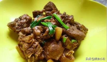 半只鸭子怎么做三菜一汤,鸭子炖什么菜好吃又营养