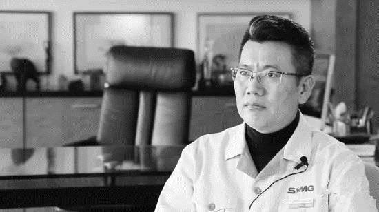 从天下第一村到负债300亿,从濒临破产到全球第一