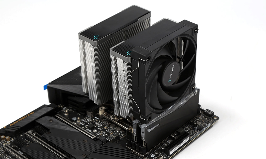 风冷挑战11700k,九州风神ak620能压住12代i5么