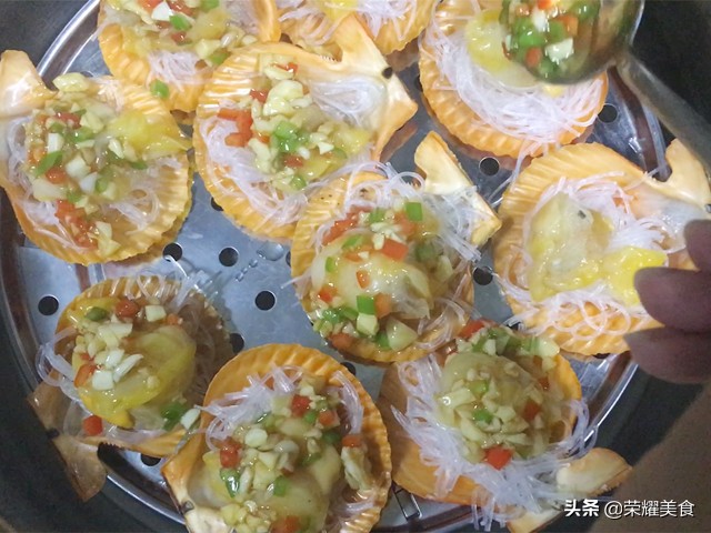 速冻的粉丝蒜蓉蒸扇贝蒸几分钟熟,蒜蓉蒸扇贝最正宗的做法视频
