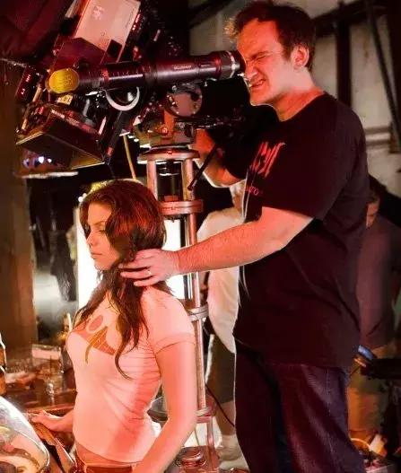 昆汀电影好莱坞往事,好莱坞鬼才导演昆汀十部经典电影