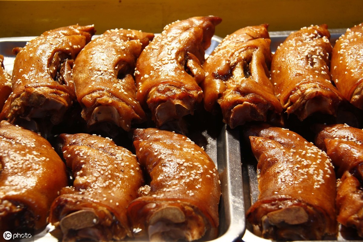 重庆美食街推荐必吃,真正的重庆特色美食