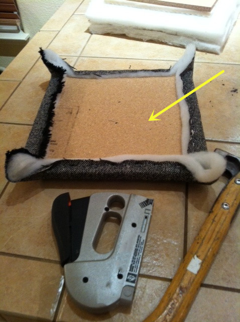 花了500元买了床,花500买上下宿舍床