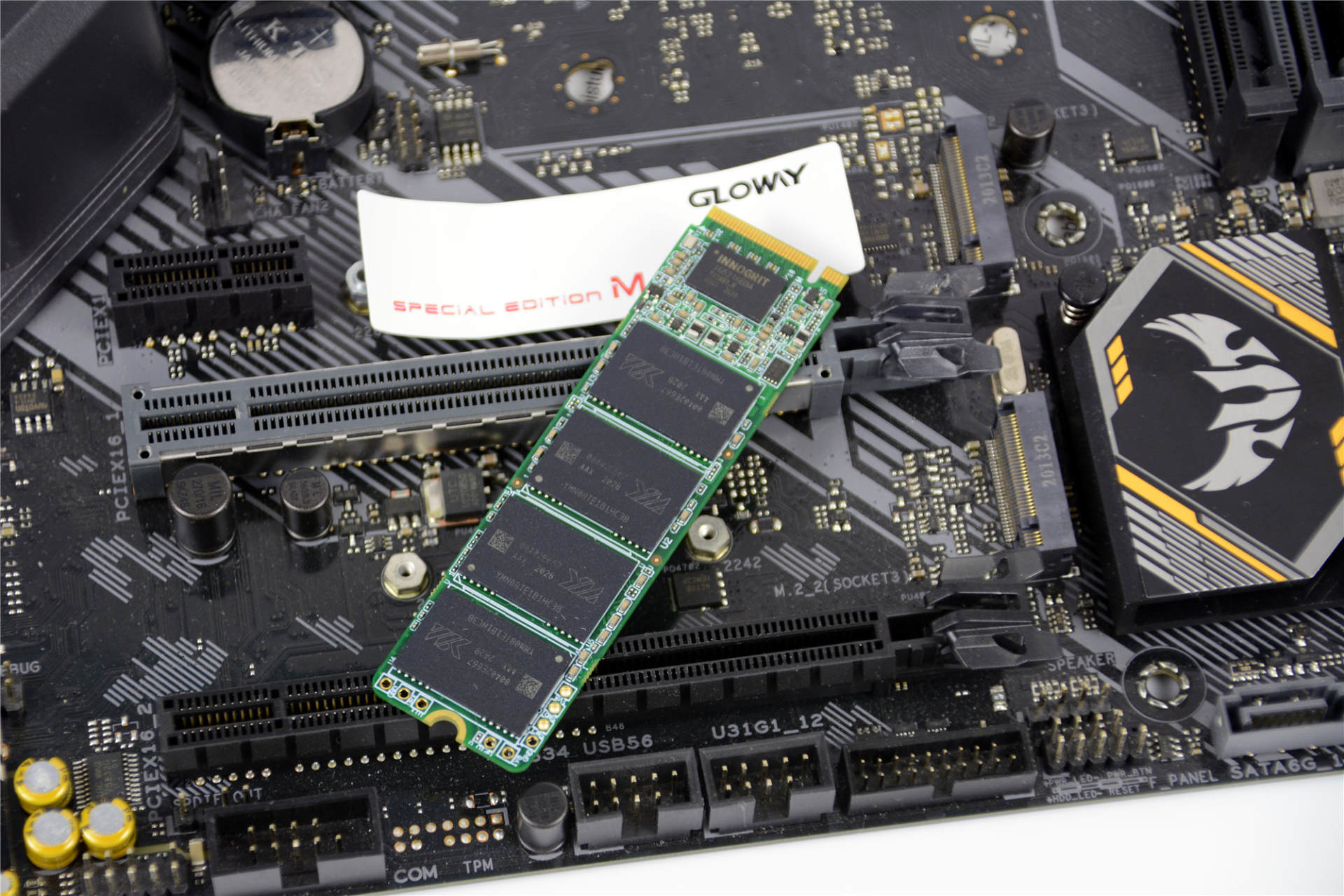 没涨价前机械硬盘价格,光威固态硬盘骁将