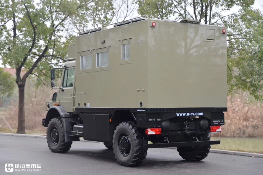 乌尼莫克和阿莫迪罗房车哪个大,阿莫迪罗乌尼莫克u5000房车