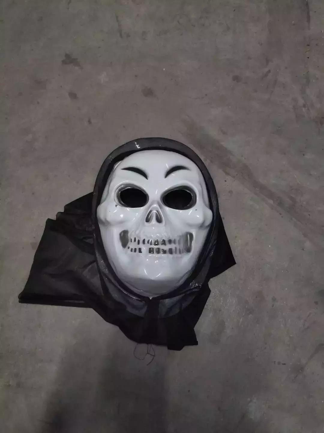 莫名的被一个20岁的小男孩表白,对自己小20的男孩告白