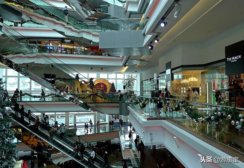 香港摩天轮附近寄存行李,香港游玩攻略住哪里好