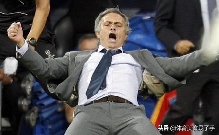 天下足球2022年度十大感人瞬间,天下足球十年逝年里的bgm