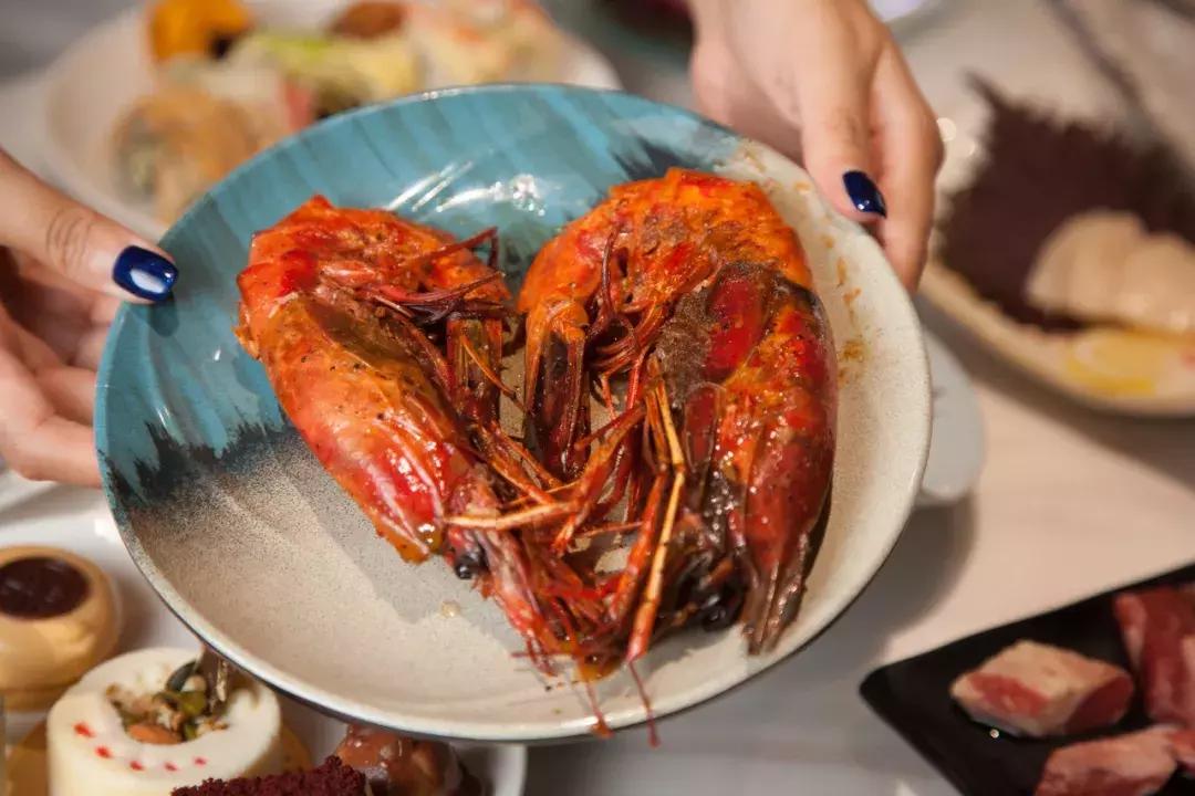 帝王蟹自助在哪里吃比较好,帝王蟹随便吃后续