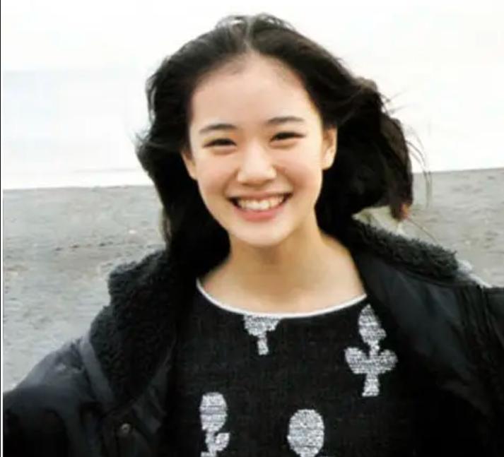 4位嫁给富豪的女星,盘点5位嫁给老男人的女星