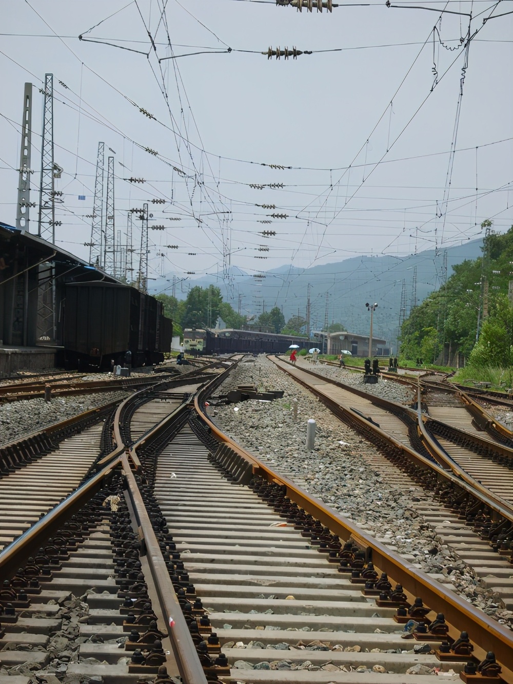 运转昭化站，探秘821厂铁路专线