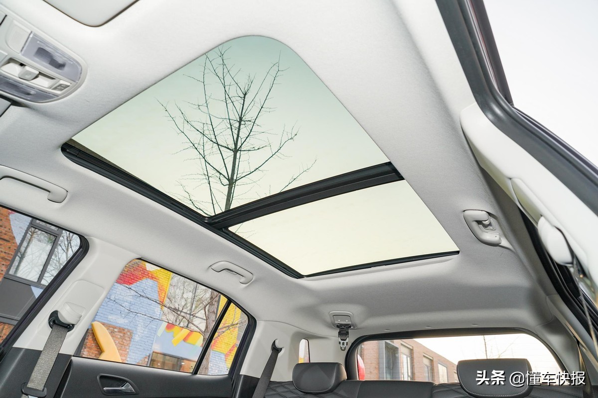 全新ix35换代内饰,现代ix35升级套件