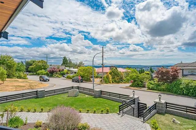 住在本拿比的理由，一个就够了