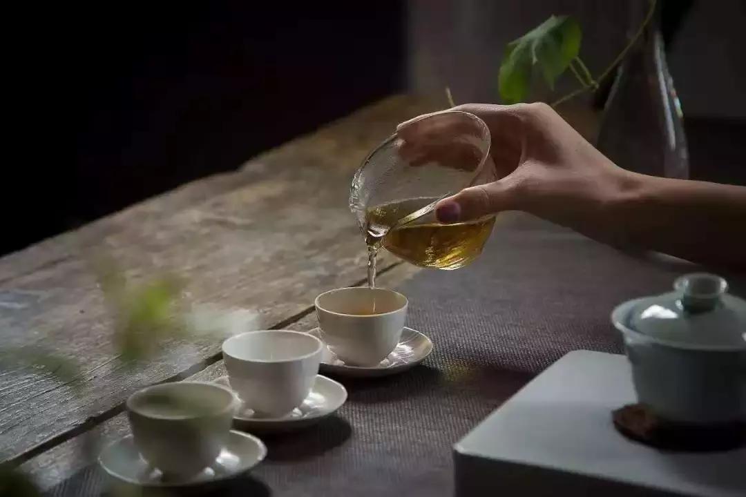 养胃的茶有哪些喝什么茶养胃最好,养胃喝什么茶最好最养胃