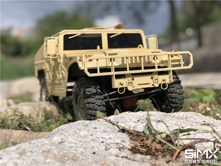 送给我的90046的十一礼物1/10防弹悍马-不服来撞！