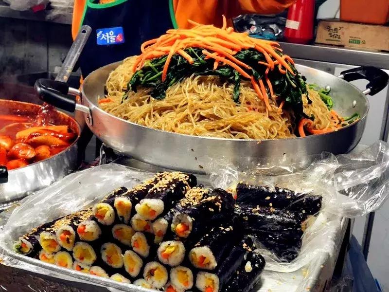 深圳这次入冬成功了吗,深圳终于进入了深秋的天气