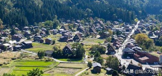 在农村买了房还可以申请宅基地吗,农村有房在城里买房要不要迁户口