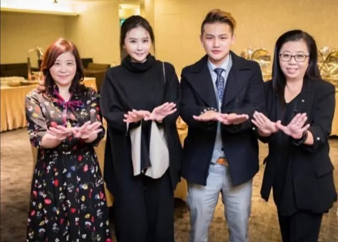 戒毒后萧淑慎现状,萧淑慎戒毒视频