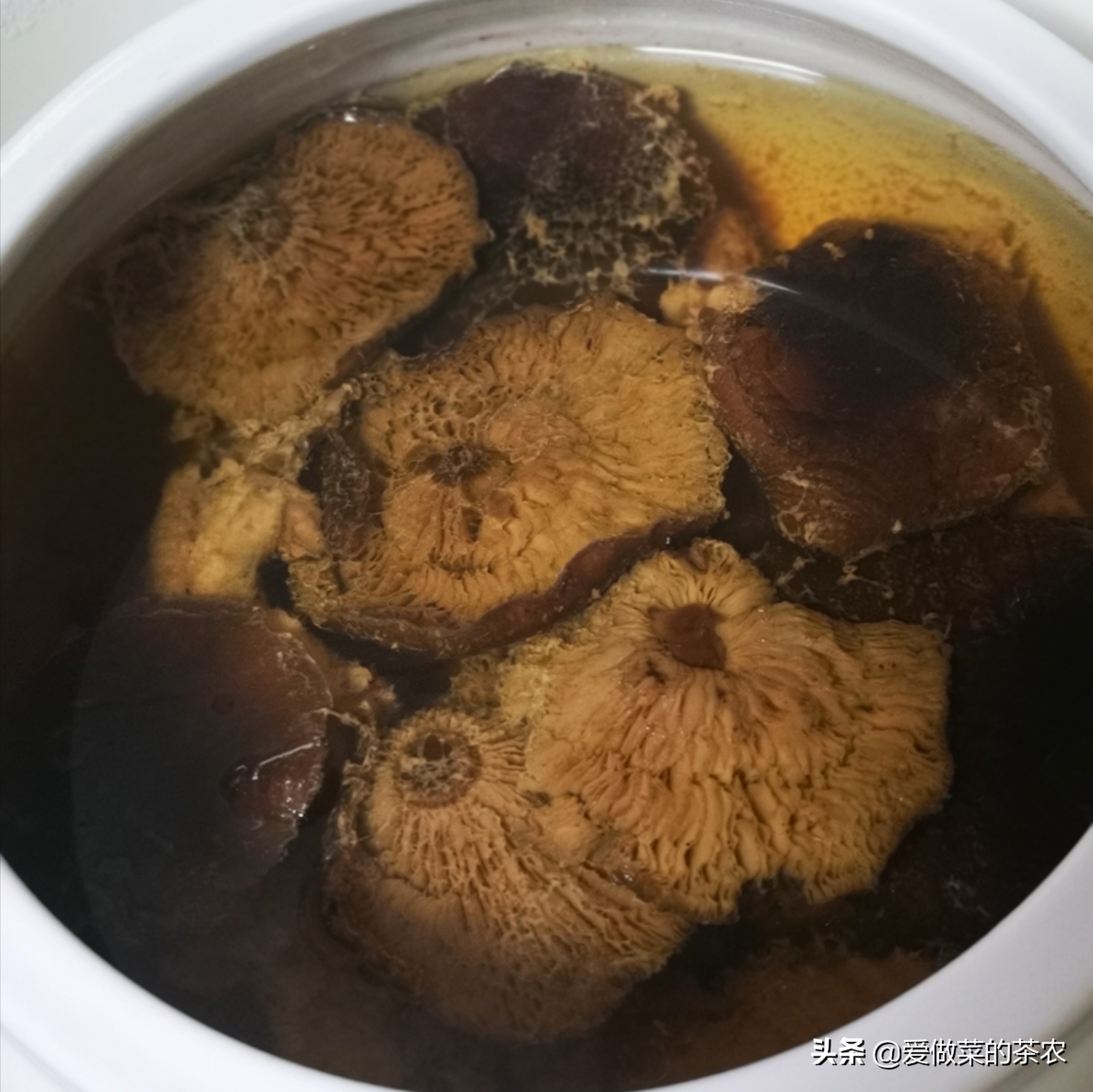 炖汤怎么熬又好喝又有营养,各种炖汤怎么做最好喝又营养