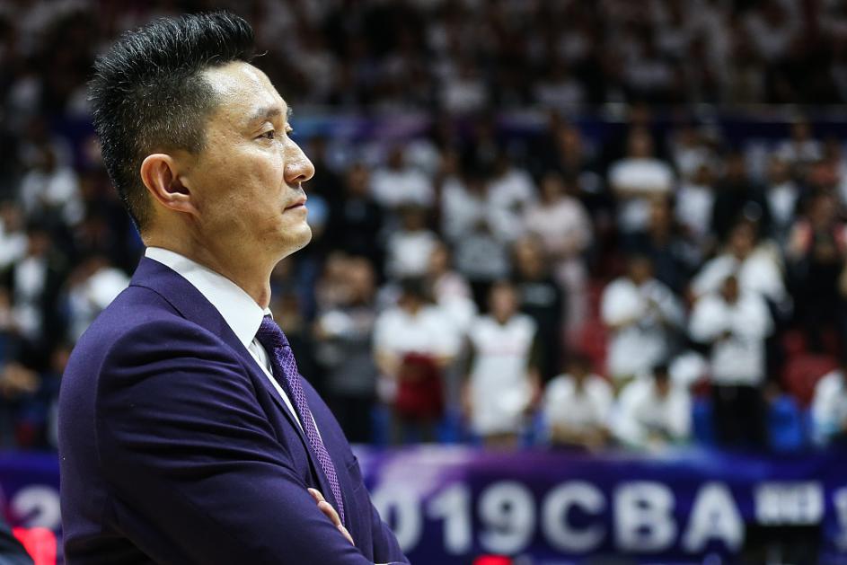 cba排骨飞人杜锋,cba纪录片杜锋新疆战术