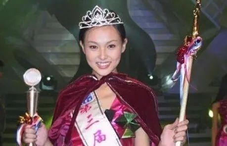 “奥运宝贝”的香艳上位史，和她背后的神秘大佬们