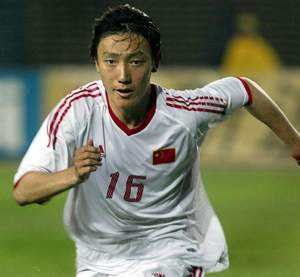 男足曲波有多厉害,有多少人还记得曼联欧冠