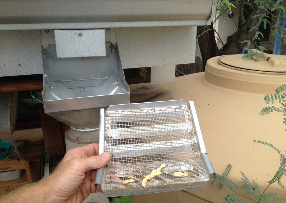 楼顶排水口堵塞怎么解决,我家一楼下水道老堵怎么办