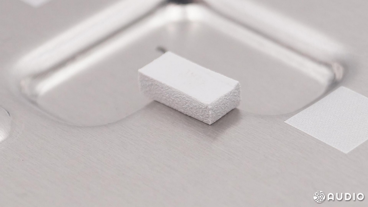 灏忓害鏅鸿兘灞弜8璇勬祴,灏忓害鍦ㄥx8鎷嗚В