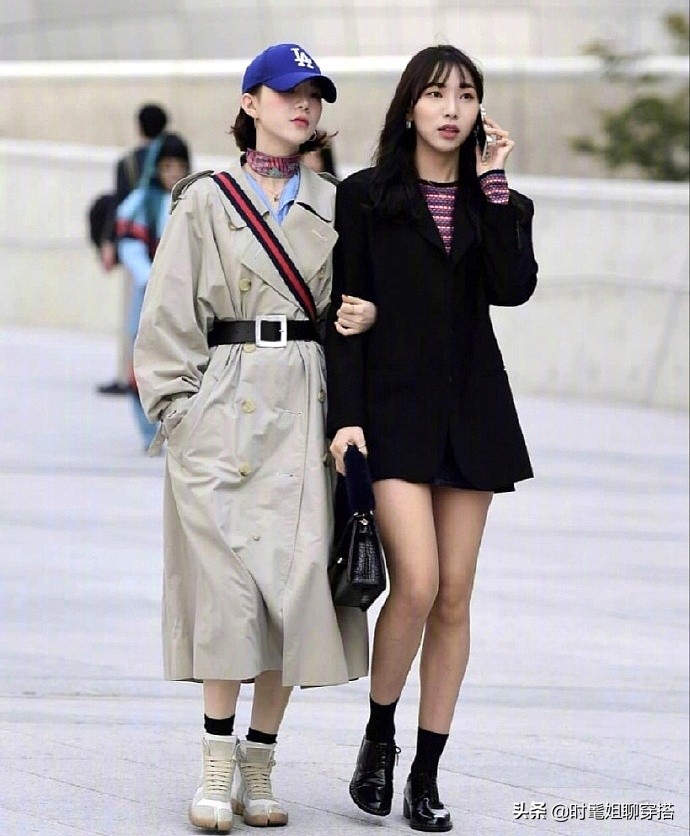 韩国特色服装街拍穿搭,韩国穿搭高级感街拍
