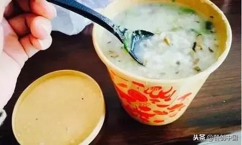 加盟餐饮亏损的原因,餐饮加盟商血本无归