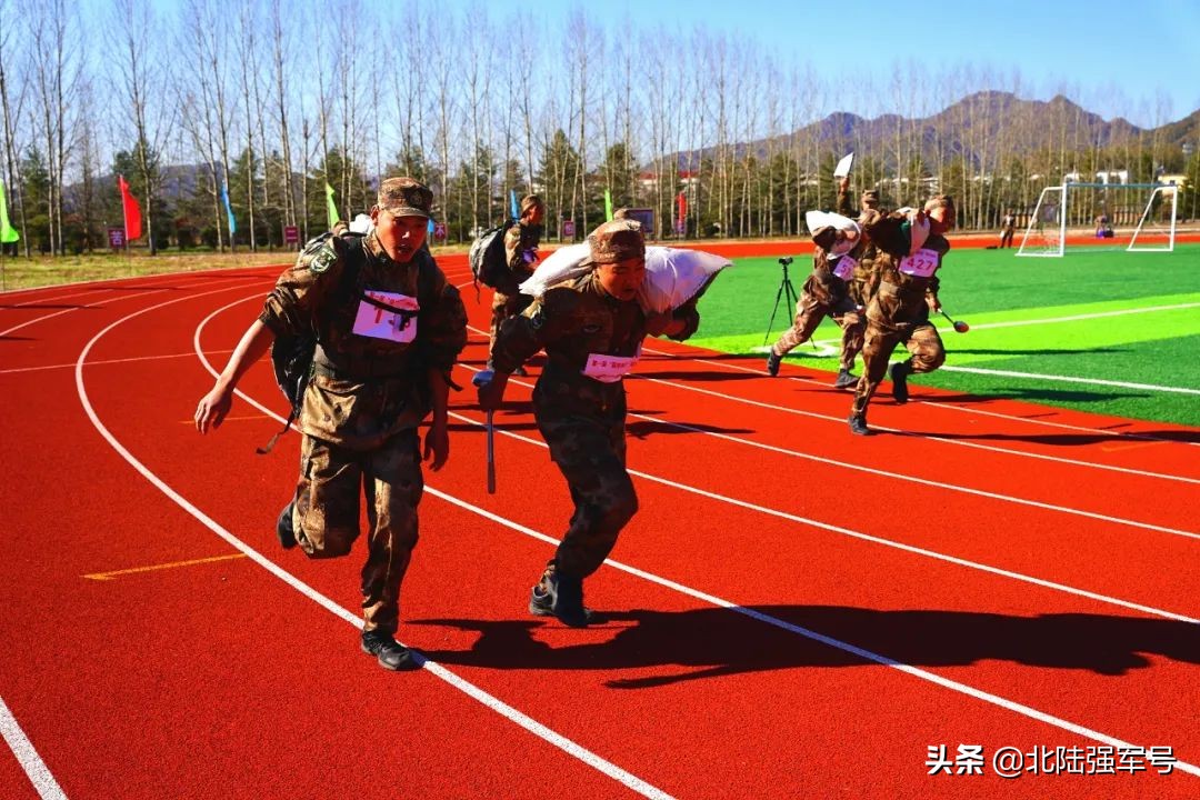 解放军硬核运动会,军队运动会热场搞气氛
