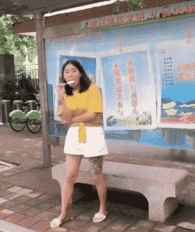 “你太低估了我的脚气，不知道还有没有救？”年轻总要付出代价